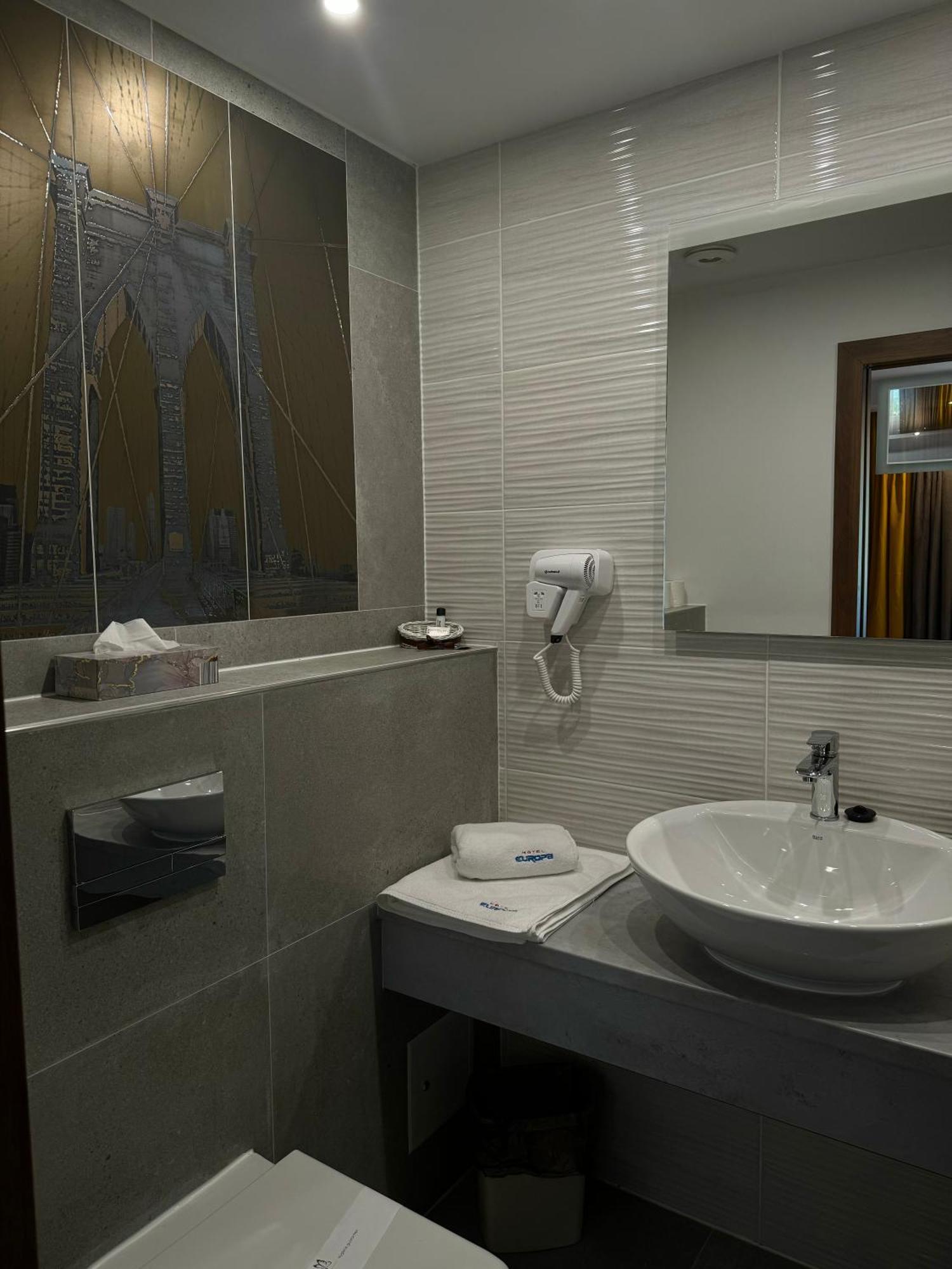 Hotel Europa Elblag Esterno foto